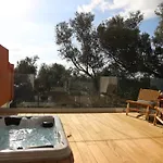 Retine Villa Ajaccio (Corsica)