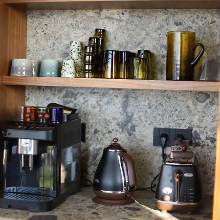 Retine Βίλα Αζάτσιο